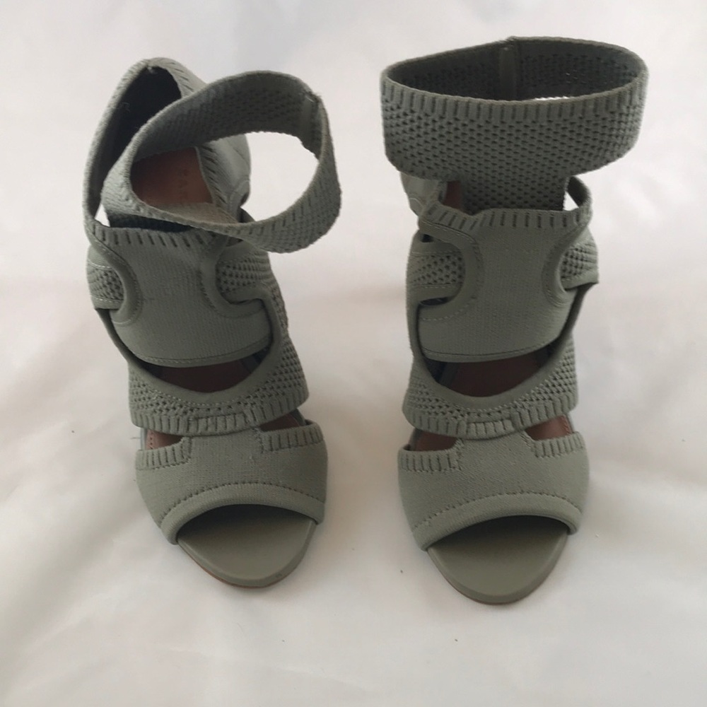ZARA Heel